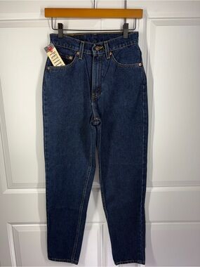 NWT Vintage Levis 521 Tapered Fit High Rise Mom Jeans USA Made Dark Wash 4 Pet M